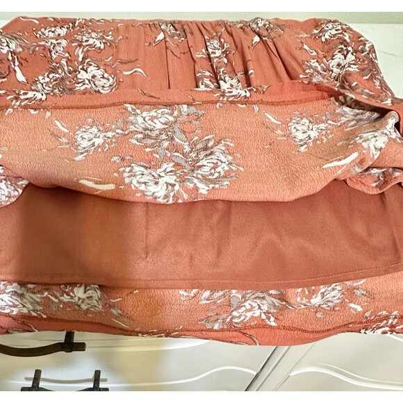 GARNET HILL muted coral Floral Viscose Short Sleeve Dress - 6 - Picture 11 of 11